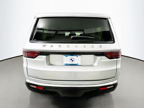 2022 Jeep Wagoneer Series III 4x4