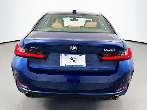 2023 BMW 330 xDrive