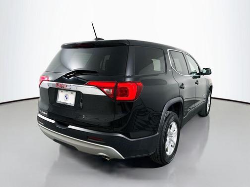 2019 GMC Acadia SLE-1