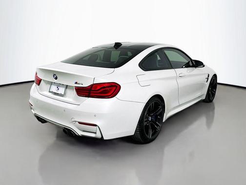 2018 BMW M4 Base