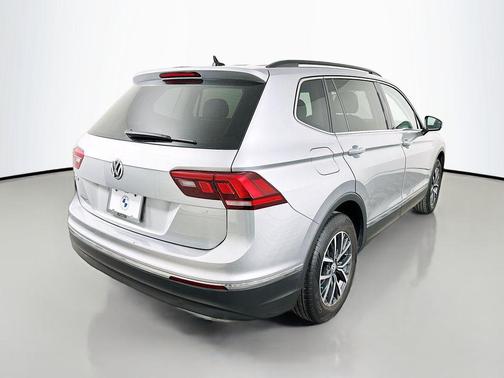 2020 Volkswagen Tiguan 2.0T SE