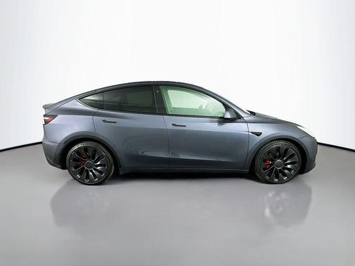 2022 Tesla Model Y Performance Dual Motor All-Wheel Drive