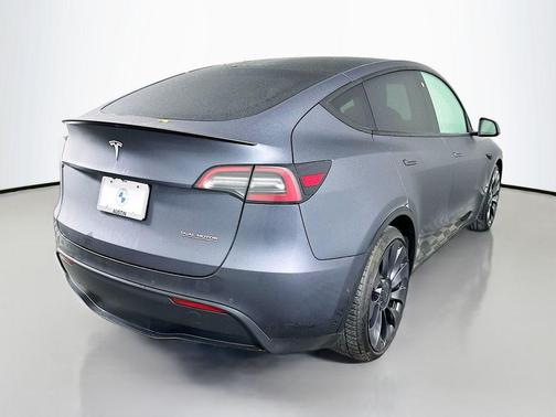 2022 Tesla Model Y Performance Dual Motor All-Wheel Drive