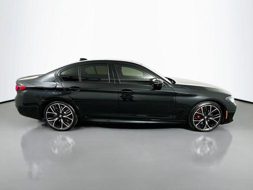 2023 BMW 540 i