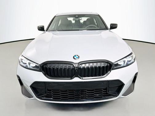 2026 BMW 330 xDrive NA