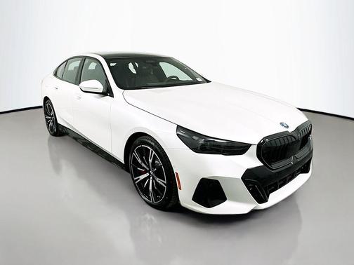 2026 BMW 550e xDrive