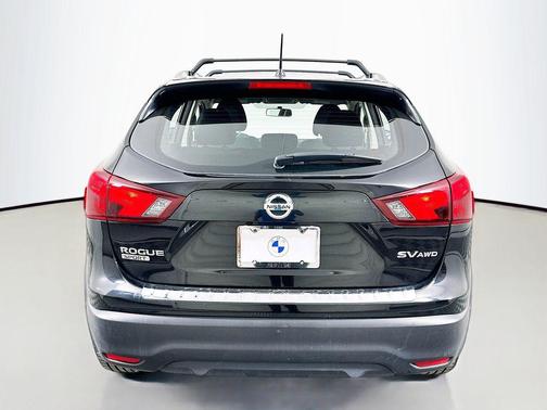 2018 Nissan Rogue Sport SV