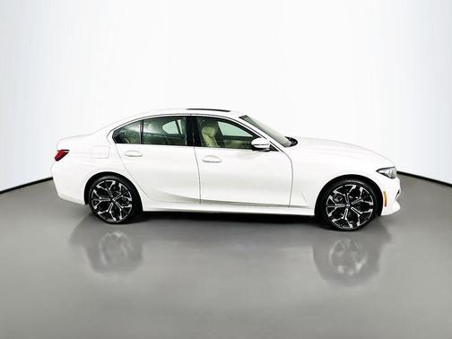 2025 BMW 330 330i Sedan