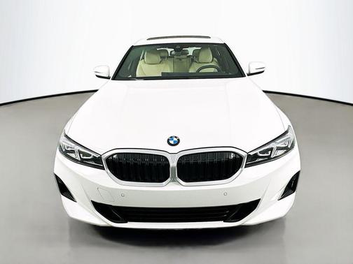 2025 BMW 330 330i Sedan