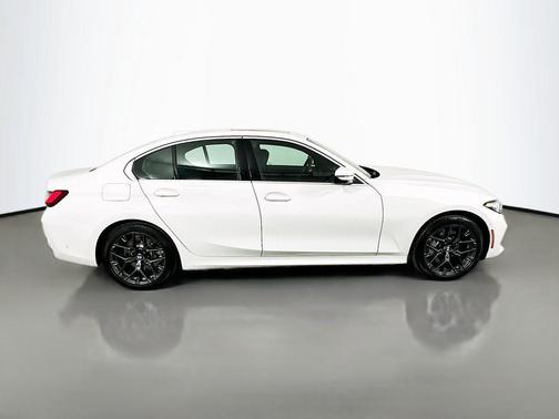 2025 BMW 330 330i Sedan