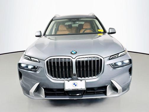 2024 BMW X7 