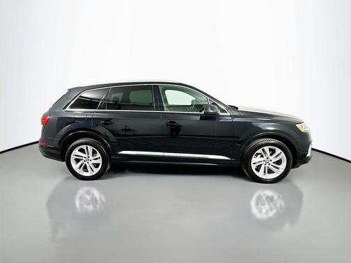 2020 Audi Q7 55 Premium Plus