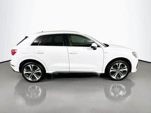 2021 Audi Q3 45 S line Premium Plus