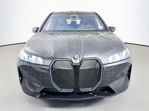 2026 BMW iX xDrive60