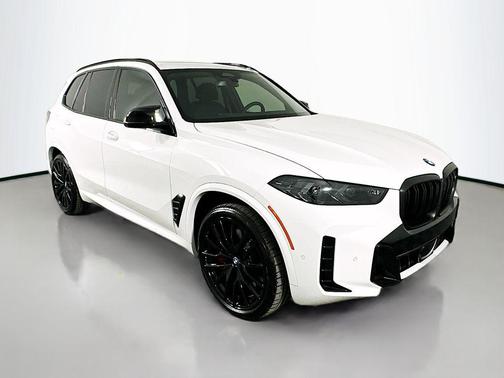 2025 BMW X5 M60i