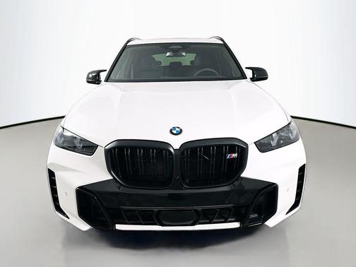 2025 BMW X5 M60i