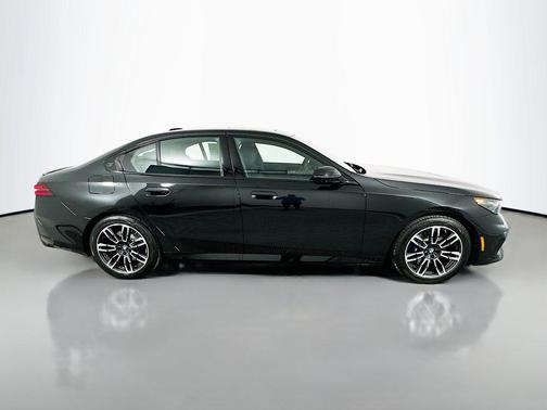 2026 BMW 530 530i