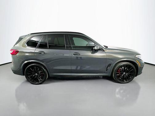 2023 BMW X5 M50i
