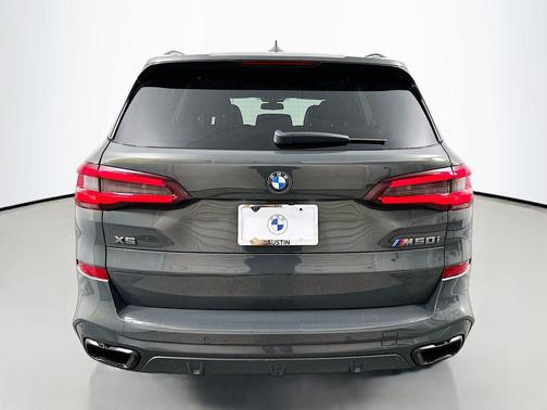 2023 BMW X5 M50i