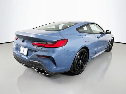 2022 BMW 840 i