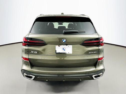 2026 BMW X5 sDrive40i