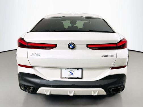 2026 BMW X6 xDrive40i