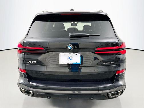 2026 BMW X5 sDrive40i