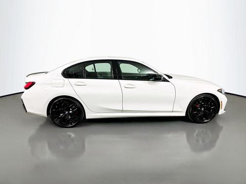 2026 BMW 330 xDrive NA