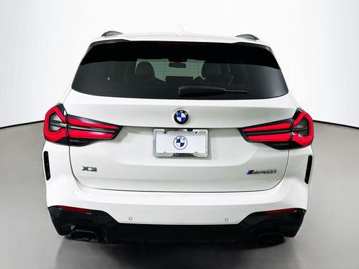 2022 BMW X3 M40i