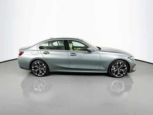 2025 BMW 330 330i Sedan
