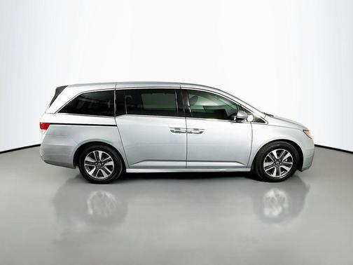 2016 Honda Odyssey Touring