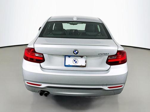 2015 BMW 228 228i