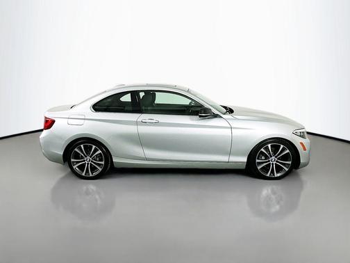 2015 BMW 228 228i