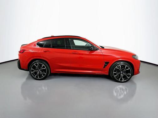 2025 BMW X4 M AWD