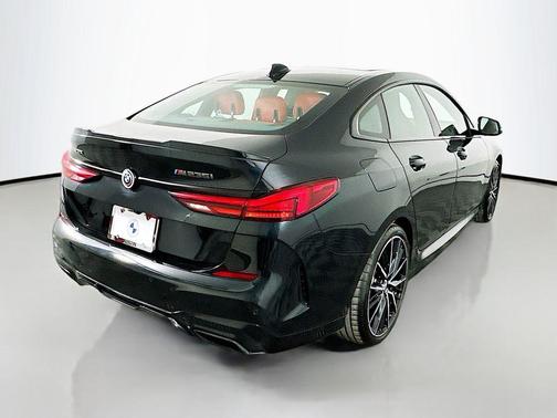 2022 BMW M235 Gran Coupe i xDrive