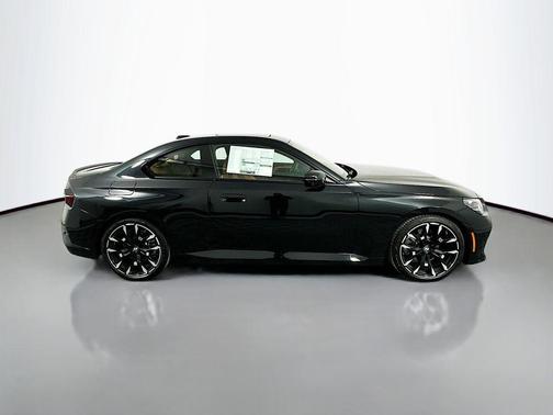 2025 BMW 230 230i