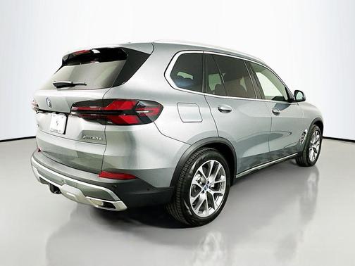 2025 BMW X5 PHEV xDrive50e
