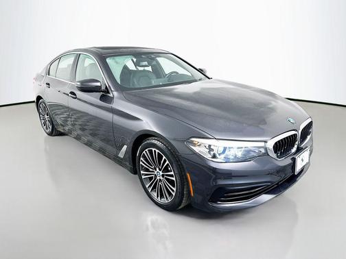 2019 BMW 540 540i
