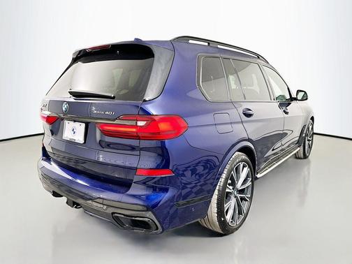 2022 BMW X7 xDrive40i
