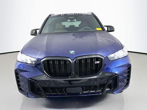 2025 BMW X5 M60i