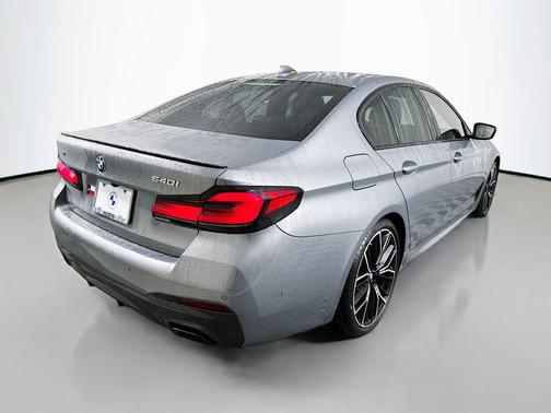 2023 BMW 540 i xDrive