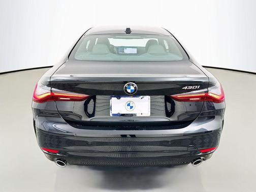2026 BMW 430 i