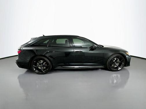 2024 Audi RS 6 Avant 4.0T