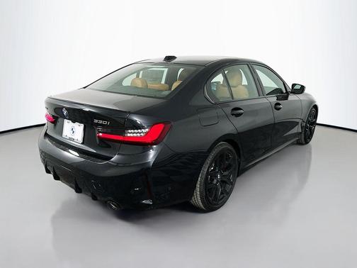 2026 BMW 330 xDrive NA