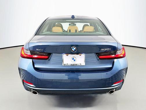 2026 BMW 330 xDrive NA