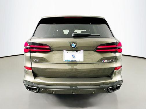 2026 BMW X5 M60i