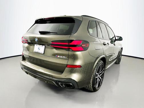 2026 BMW X5 M60i