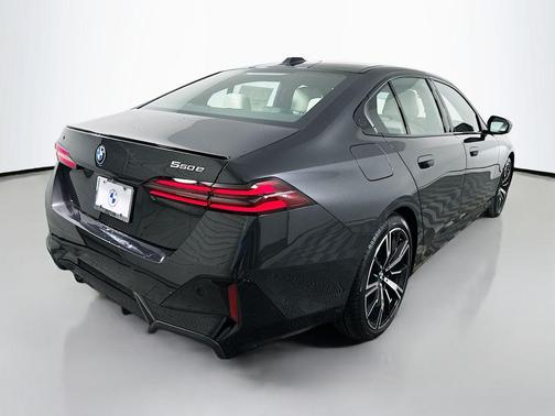 2026 BMW 550e xDrive