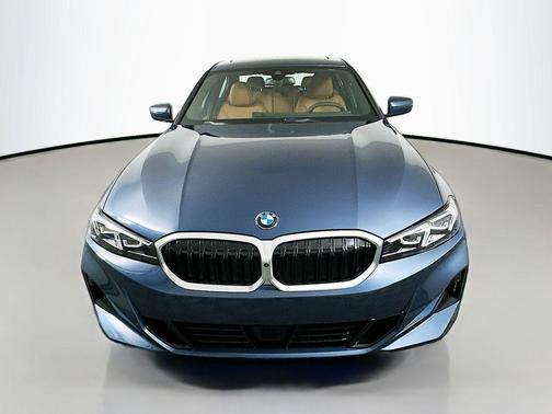 2025 BMW 330 330i Sedan