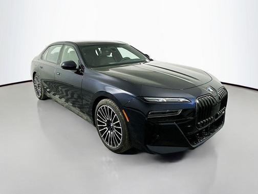 2025 BMW 760 i xDrive